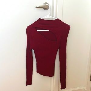 Sexy long sleeve top, red color, US 6, nice fit, perfect to go out!